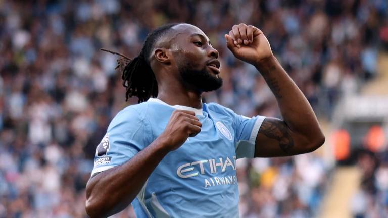Manchester City logró un trabajado triunfo para continuar con marca perfecta su inicio de Premier League.