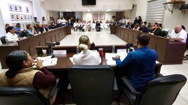 egidores aprobaron nuevos desarrollos habitacionales y dictámenes en materia laboral durante la sesión ordinaria 32 del Cabildo de Mazatlán.