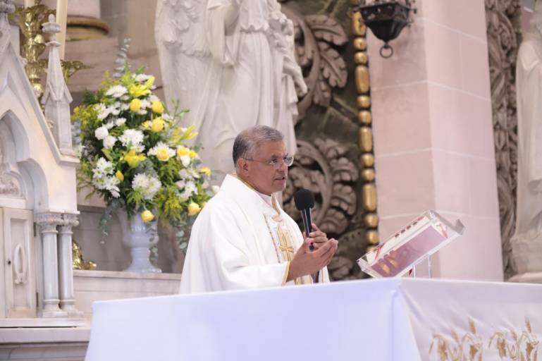 Se le debe dar de comer al que tiene hambre y sed de justicia: Vicario General