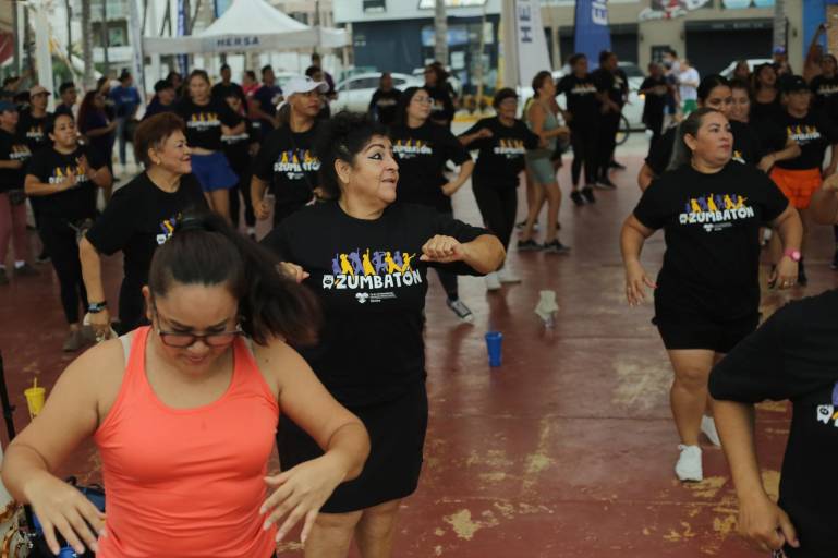 Celebra CRIT Sinaloa su primer ‘Zumbatón con causa’ al son de los ritmos latinos