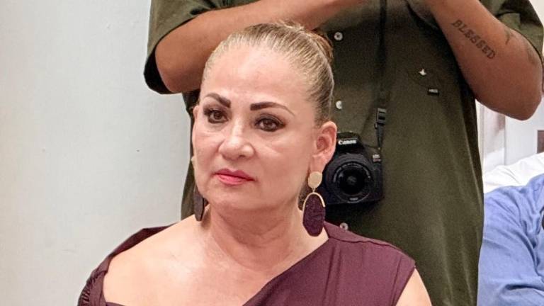 Maribel Chollet cuestionó la licencia de Estrella Palacios y el nombramiento de Minerva Osuna como Alcaldesa provisional durante la sesión de Cabildo.