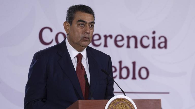 El director del Instituto Nacional de Migración, Salomón Céspedes Peregrina, da a conocer los servicios prestados a migrantes mexicanos.