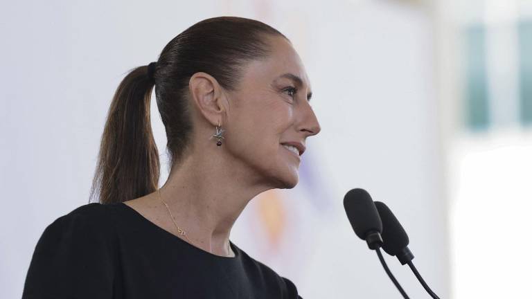 La Presidenta Claudia Sheinbaum Pardo pidió a funcionarios que aspiren a ser candidatos en 2027 a que renuncien al cargo.