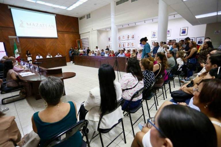 Exponen en el Cabildo el presunto desvío ilegal de tramo del Arroyo Jabalines