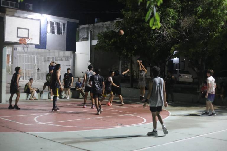 JB Visa Fácil domina a Capibaras en Torneo Golden Municipal