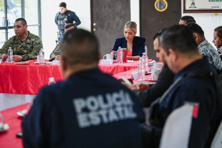 Ante la violencia en Mazatlán, se reúnen de nuevo para ‘analizar’ estrategias para la paz y la seguridad del puerto