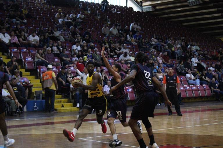 Caballeros de Culiacán regresa a la senda del triunfo