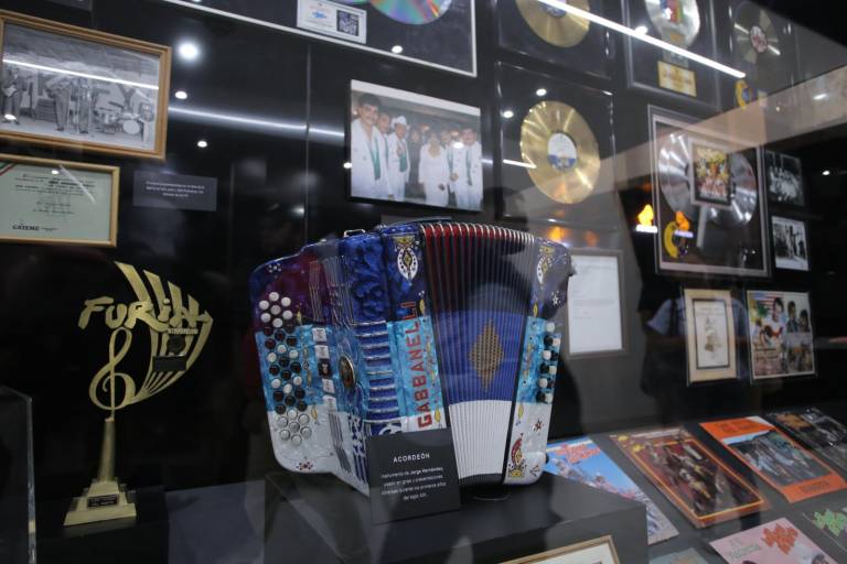 Atrae el Museo de Los Tigres del Norte a los fans y turistas en Mocorito
