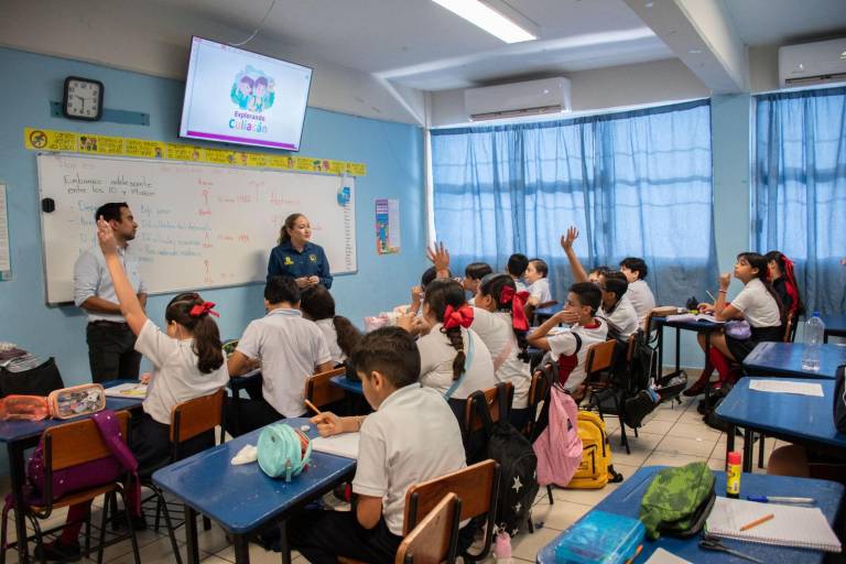 Muestran en la primaria Álvaro Obregón lugares más emblemáticos de Culiacán