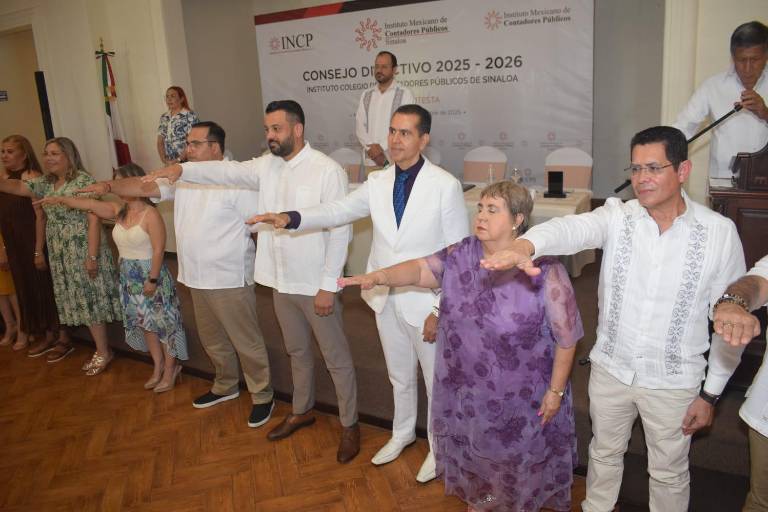 Asume Miguel Ángel Álvarez el cargo de nuevo presidente del Instituto de Contadores Públicos de Sinaloa