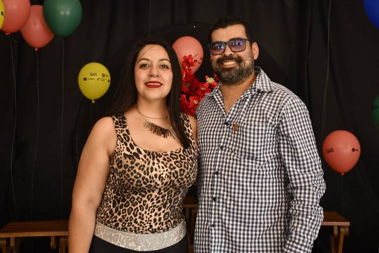 Reflexionan sobre la felicidad y la muerte en Eclipse Total