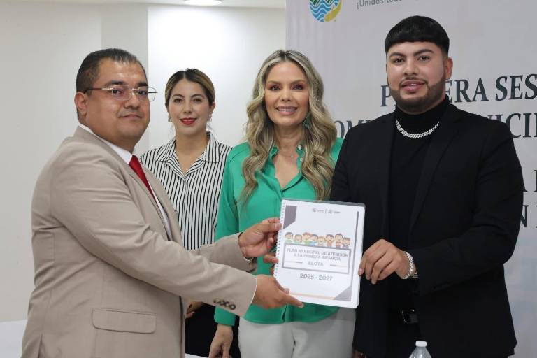 Elota entrega su Plan Municipal de Atención a la Primera Infancia y pone a la niñez en el centro