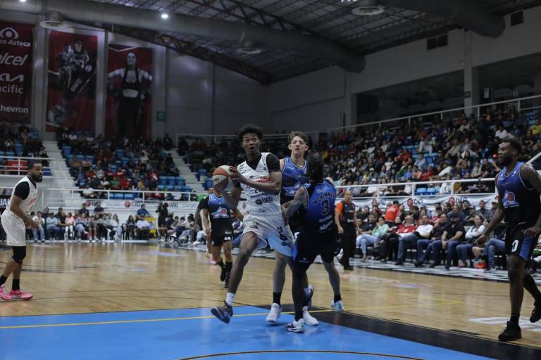 Venados Basketball cae en el inicio de la temporada 2025, ante Astros de Jalisco