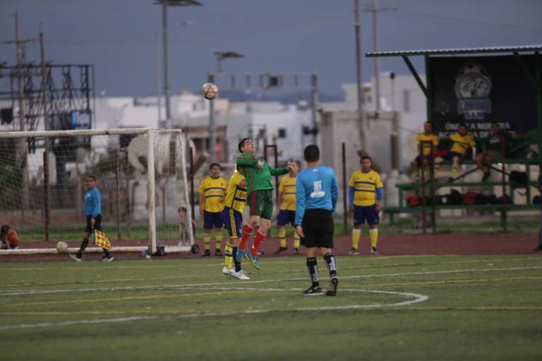 IMSS-Umepa y Deportivo Christian Muñoz disputan final de la Intermédicos
