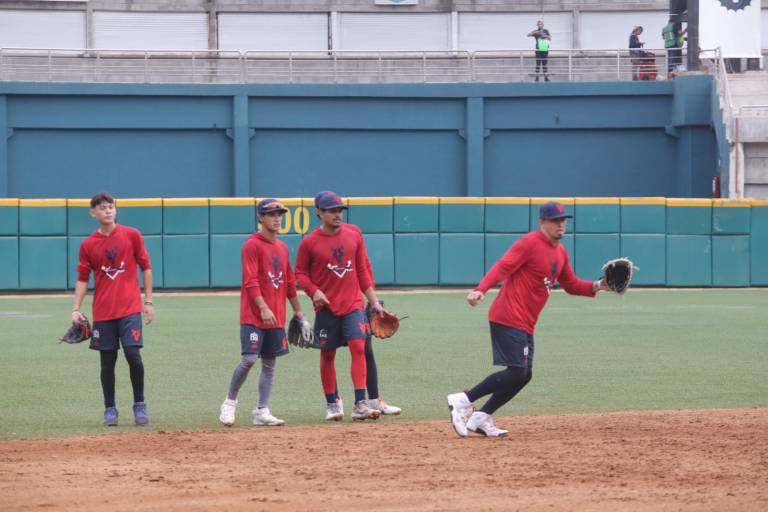 Talento joven exhibe potencial en pretemporada de Venados de Mazatlán