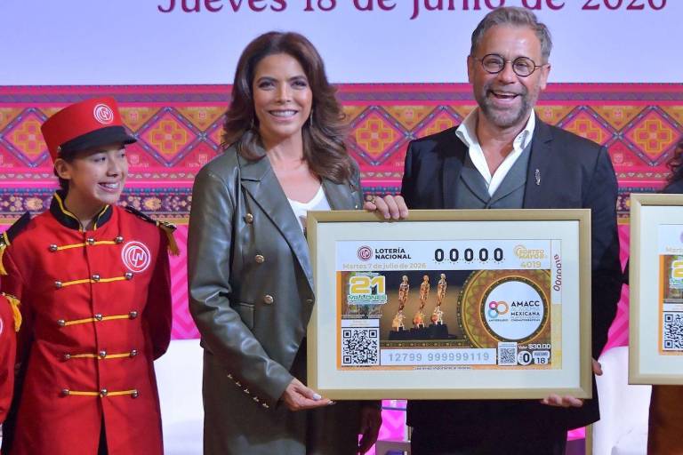 Con billete conmemorativo, Lotería Nacional rinde homenaje a la Academia Mexicana de Artes y Ciencias Cinematográficas por su 80 Aniversario y legado cultural