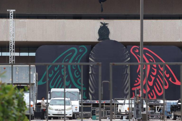 Alistan escenarios en el Palacio de Gobierno para festejo del Día del Grito de Independencia