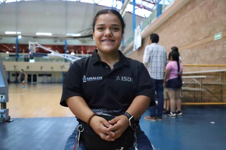 Viaja Pauleth Mejía a República Checa por mejores marcas