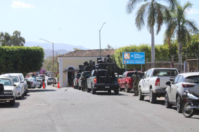 Rodean fuerzas de seguridad Museo Lola Beltrán en Rosario por Mesa de Paz