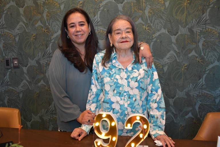 Celebran con alegría los 92 años de Matilde Rodríguez de Sarabia