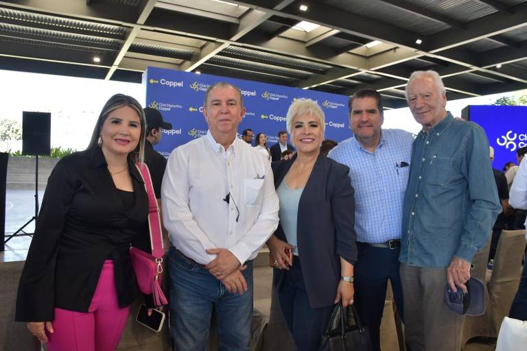 Inaugura Grupo Coppel su Club Deportivo