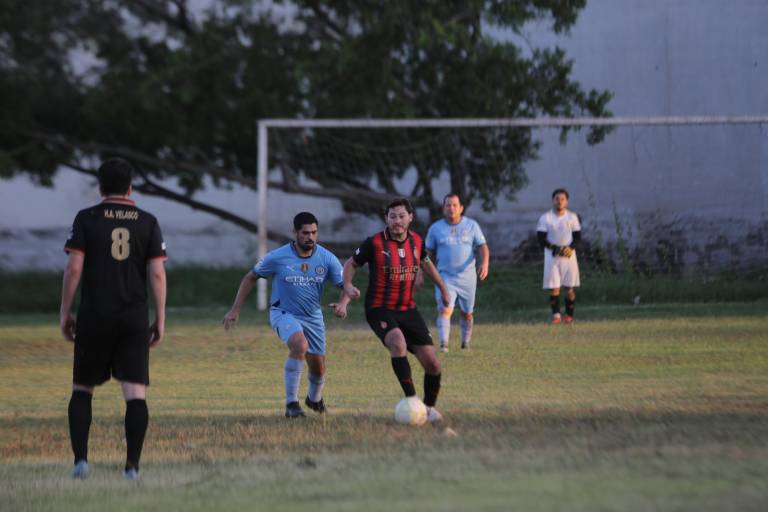 IMSS-Umepa se ciñe el campeonato de la Liga de Futbol Intermédicos
