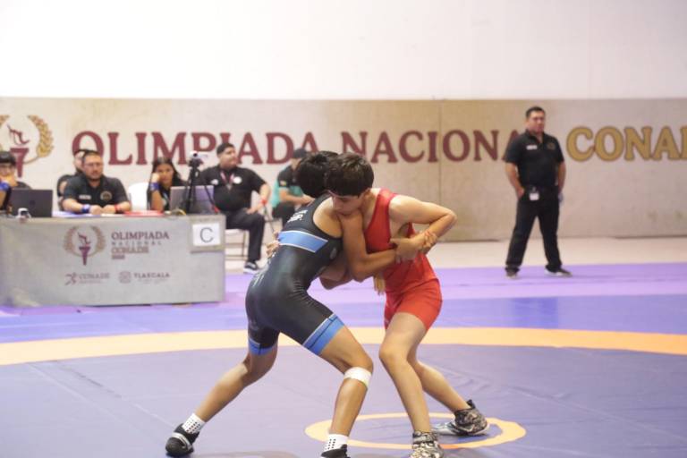 Sinaloa logra cuatro medallas de bronce en luchas asociadas