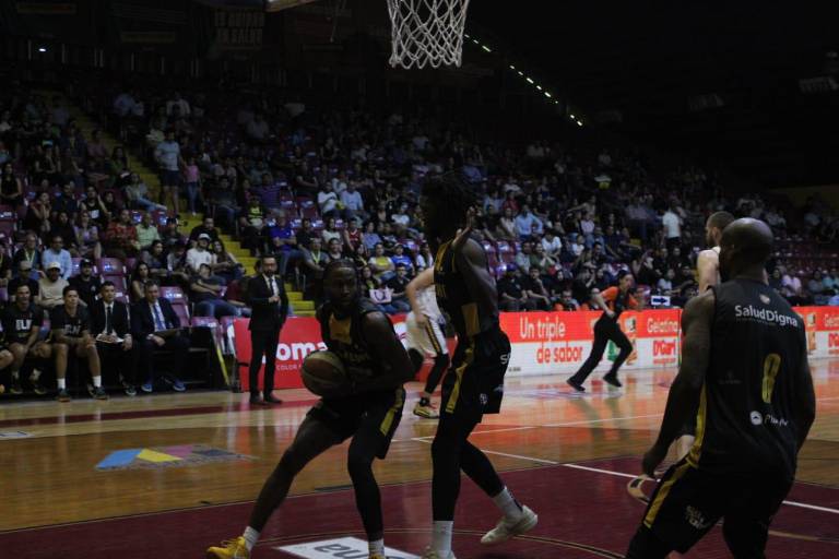 Tercer triunfo consecutivo de Caballeros en la segunda vuelta del Cibacopa