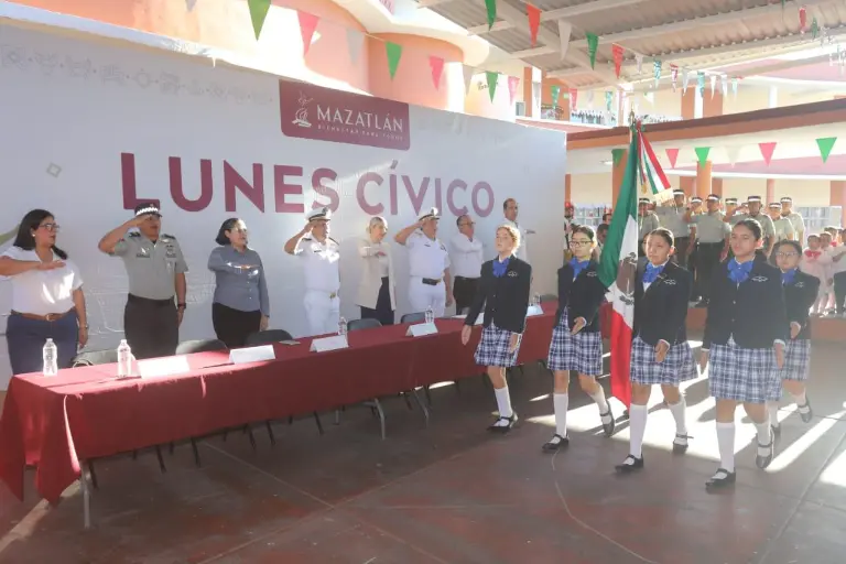 Realizan Lunes Cívico en Escuela Primaria ‘General Ángel Flores’, en Mazatlán