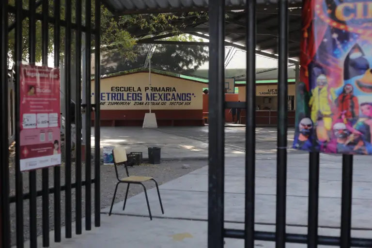 La mayoría de los planteles educativos en Mazatlán registraron altos niveles de ausentismo debido a los hechos de violencia ocurridos el domingo en la mayor parte del País.