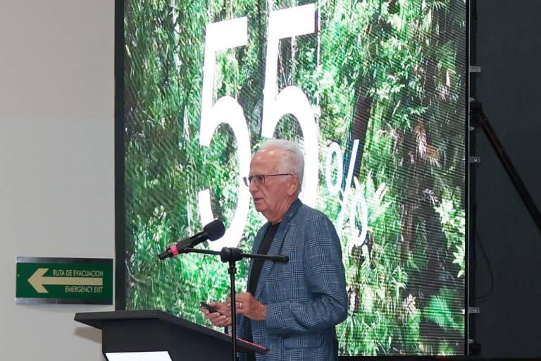 Rodolfo López Negrete Coppel expone en Mazatlán cómo México no ha sabido aprovechar la evolución de la industria turística.