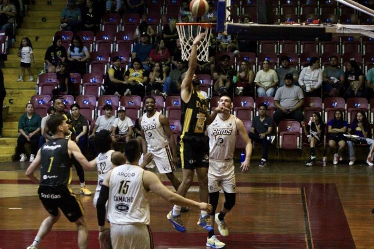 Celebran el triunfo de Caballeros de Culiacán vs Rayos de Hermosillo