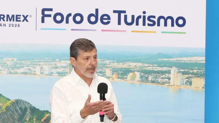 Rodrigo Esponda Cascajares participó en el Foro de Turismo organizado por Coparmex Mazatlán.