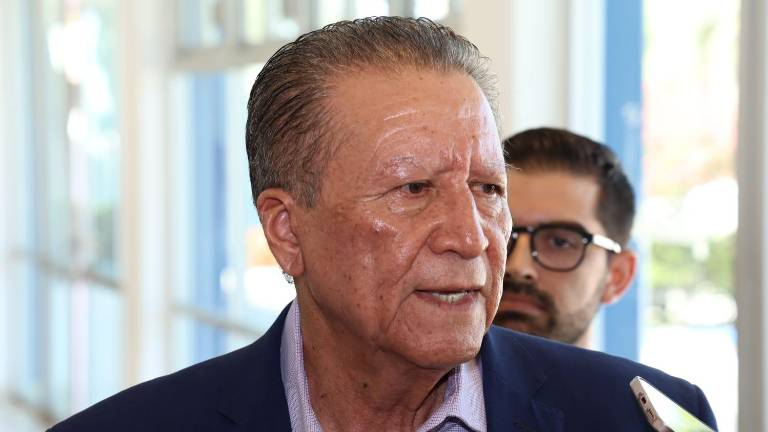 Ante la crisis, Feliciano Castro anunció convenios de crédito por 400 millones de pesos para apoyar la reactivación de pequeñas y medianas empresas.