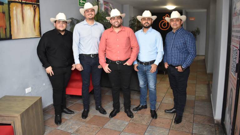 Los Chavalitos presentan su sencillo Mi bello ángel.