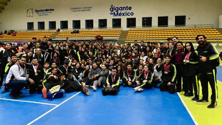 La delegación supera su marca del año anterior y destaca con 88 preseas en atletismo adaptado.