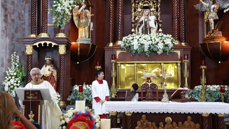 La comunidad católica de la Parroquia de Nuestra Señora del Carmen participó en las celebraciones en honor a la Virgen del Carmen.
