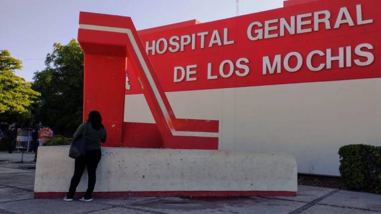 Reconvierten camas en el Hospital General de Los Mochis ante repunte de Covid-19