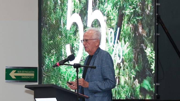 Rodolfo López Negrete Coppel expone en Mazatlán cómo México no ha sabido aprovechar la evolución de la industria turística.