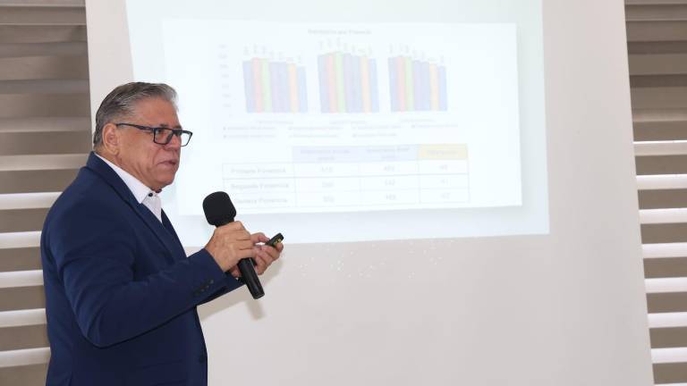El magistrado Héctor Samuel Torres impartió la conferencia “Dinamismo de la Justicia Administrativa en México” ante integrantes del Colegio de Abogados Genaro Estrada A.C.