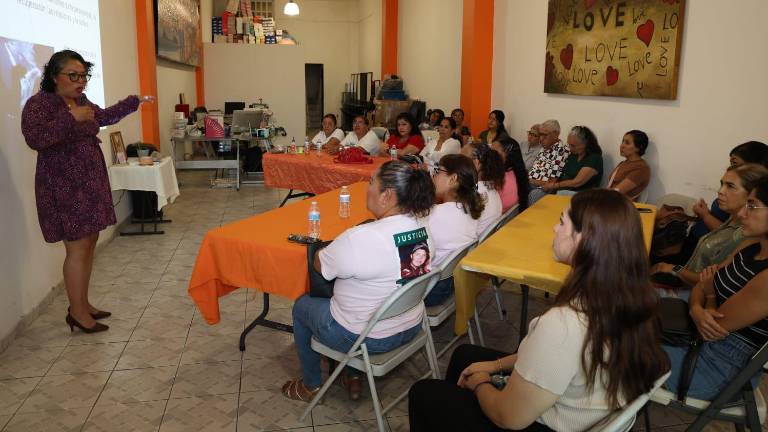 La conferencia ”Raíces de Resiliencia: El amor que sana nuestra historia” reunió en Mazatlán a ciudadanos y organizaciones para respaldar al colectivo “Tesoros Perdidos. Hasta Encontrarlos”.