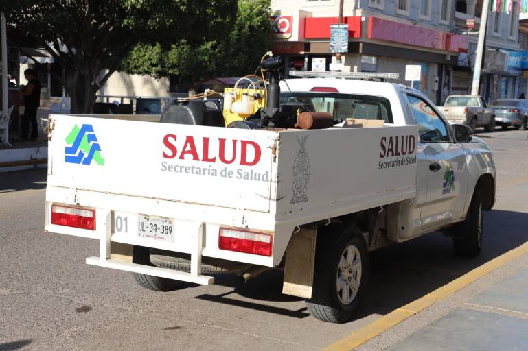 Iniciarán labores de fumigación contra el mosquito transmisor del dengue en Elota