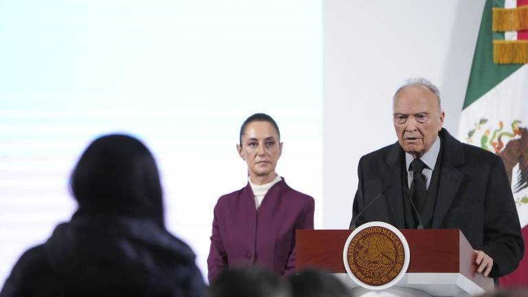 La Presidenta de México Claudia Sheinbaum Pardo defiende la declaración patrimonial del Embajador en Reino Unido, Alejandro Gertz Manero.