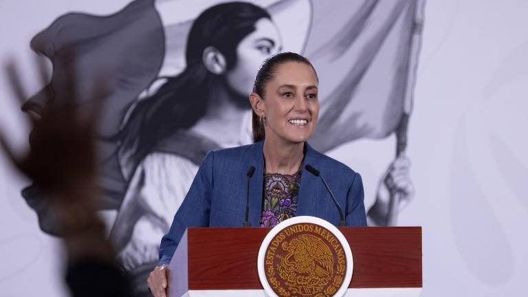 La Presidenta Claudia Sheinbaum Pardo señaló que corresponde a la FGR informar cuáles funcionarios de Sinaloa comparecieron.