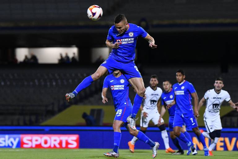 Penalti de último minuto da triunfo al Cruz Azul 1-0 ante Pumas