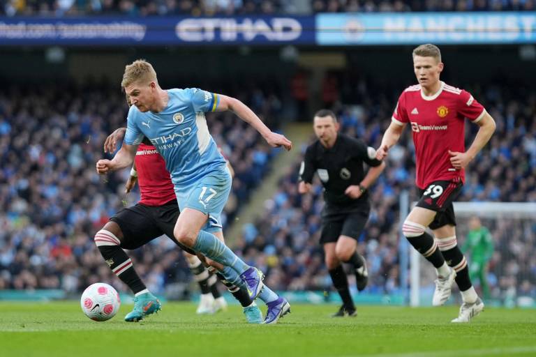 El City goleó al United en el derbi de Manchester, en la Premier League