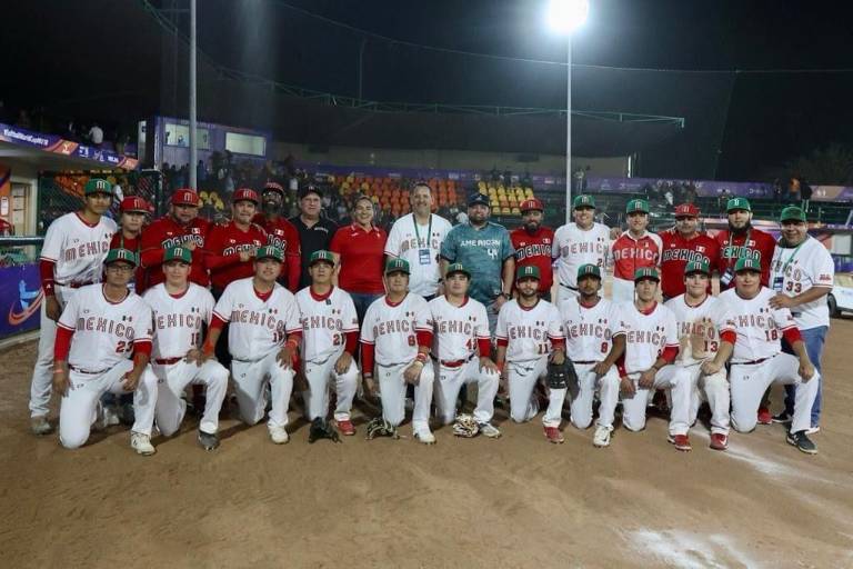 México noquea a Estados Unidos y sigue invicto en Mundial de Softbol U18