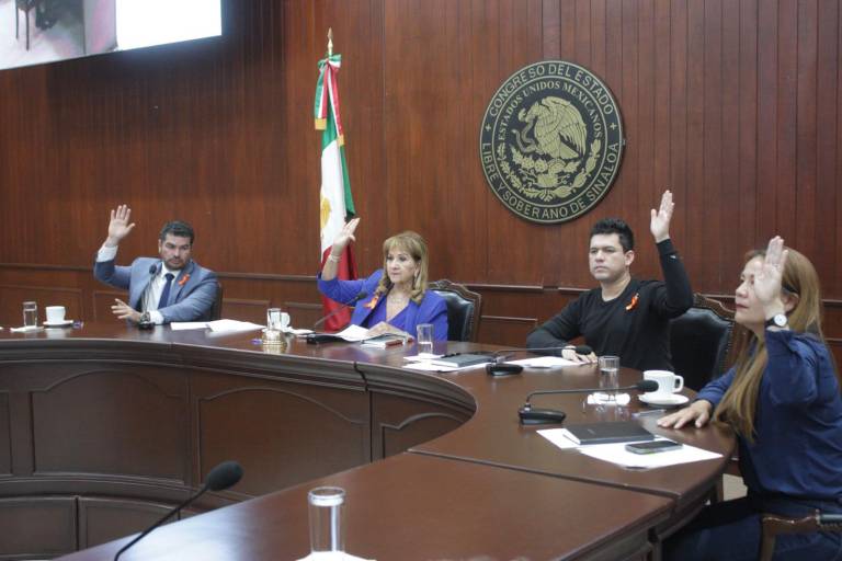 Congreso de Sinaloa avanza en reforma para sancionar a ‘punteros’ y cámaras clandestinas
