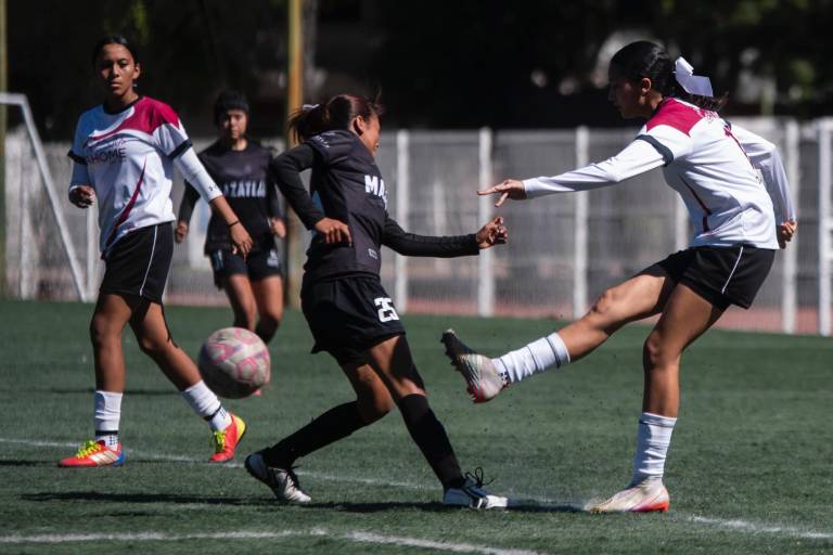Ahome y Culiacán se quedan con los oros en Estatal de futbol