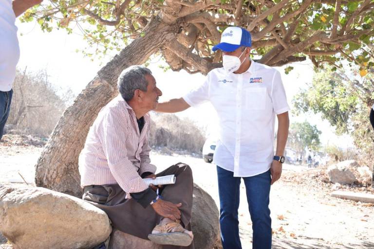 Desde el Congreso, Pineda promete transformar el sur de Sinaloa